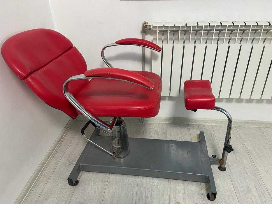 Педикюрное кресло