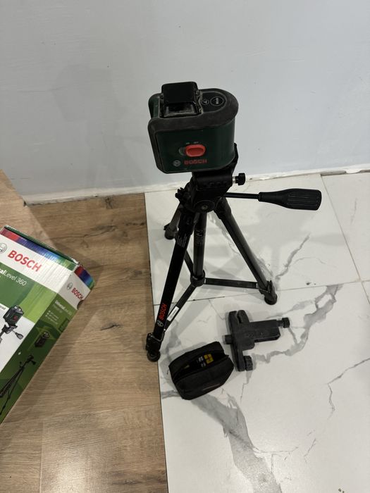 Лазерный нивелир (уровень) Bosch UniversalLevel 360