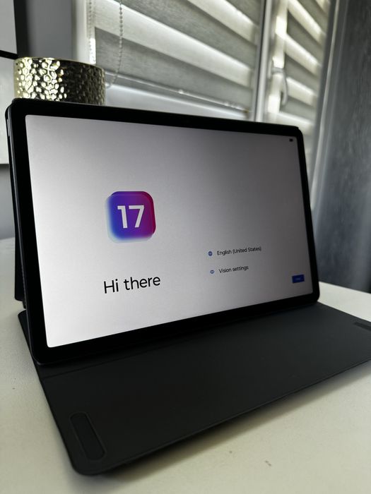 Lenovo Tab M11 с писалка и калъф/ над 1 година оставаща гаранция