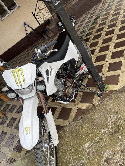 Продам эндуро 06