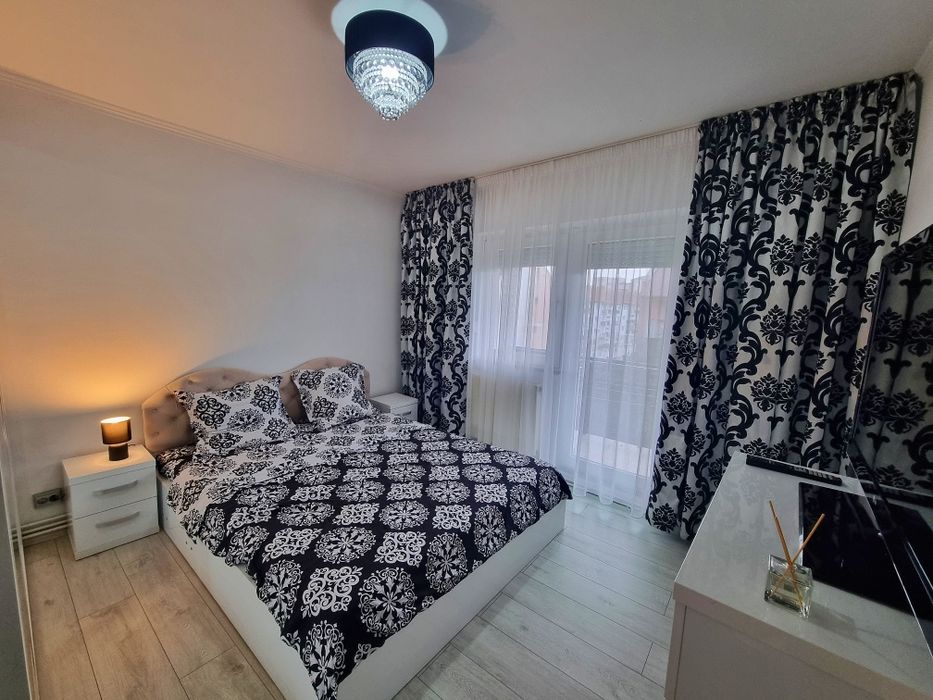 Apartament 2 camere de inchiriat, Carpati 2