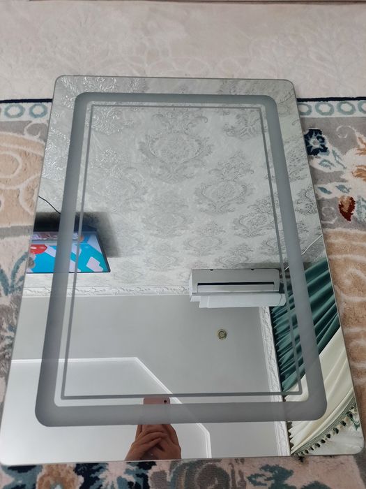 Зеркало  9000 тг