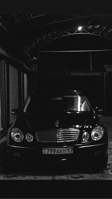 Бампер передний 211 мерседес решетка