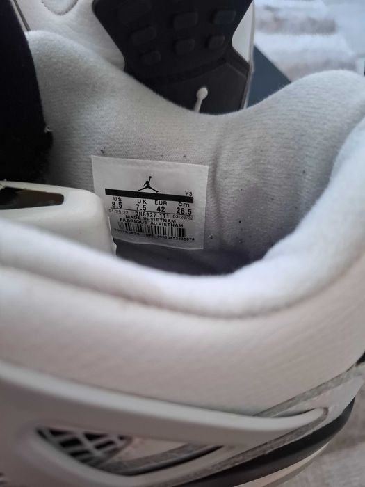 Маратонки Air Jordan 4