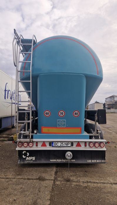 Vand  cimentruck