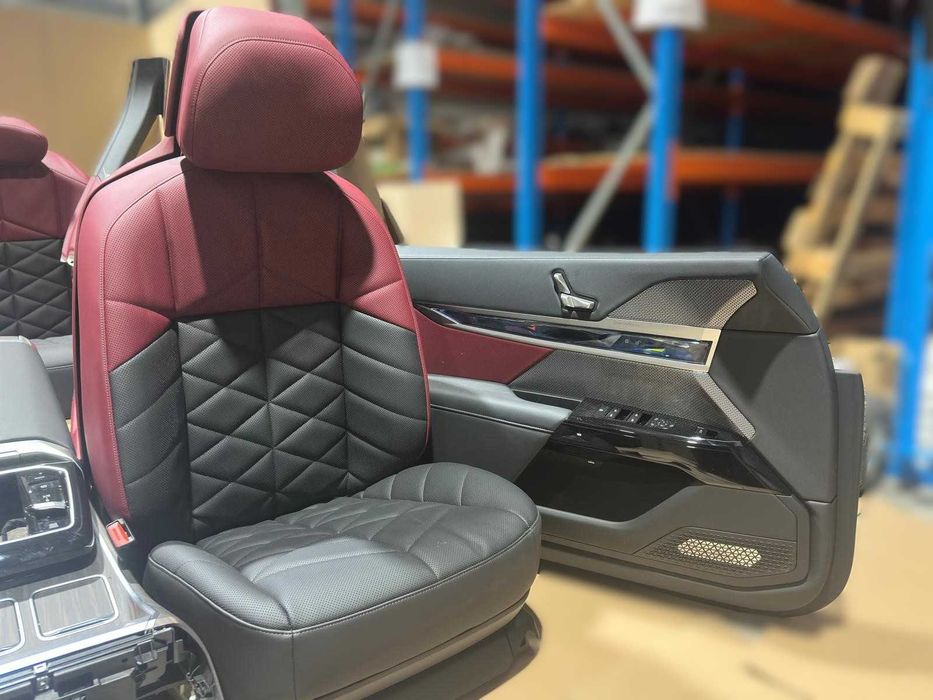 Interior Seria 7 G70