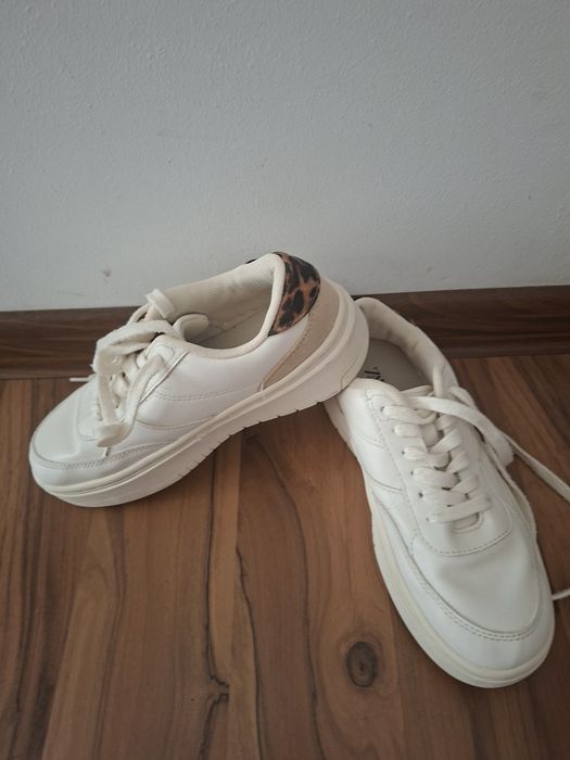 Adidasi Zara, pantofi zara marime 34,35