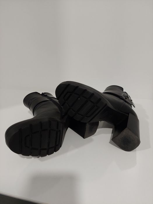 Боти Fornarina, и Tosca blu,  Liu jo, Nadit