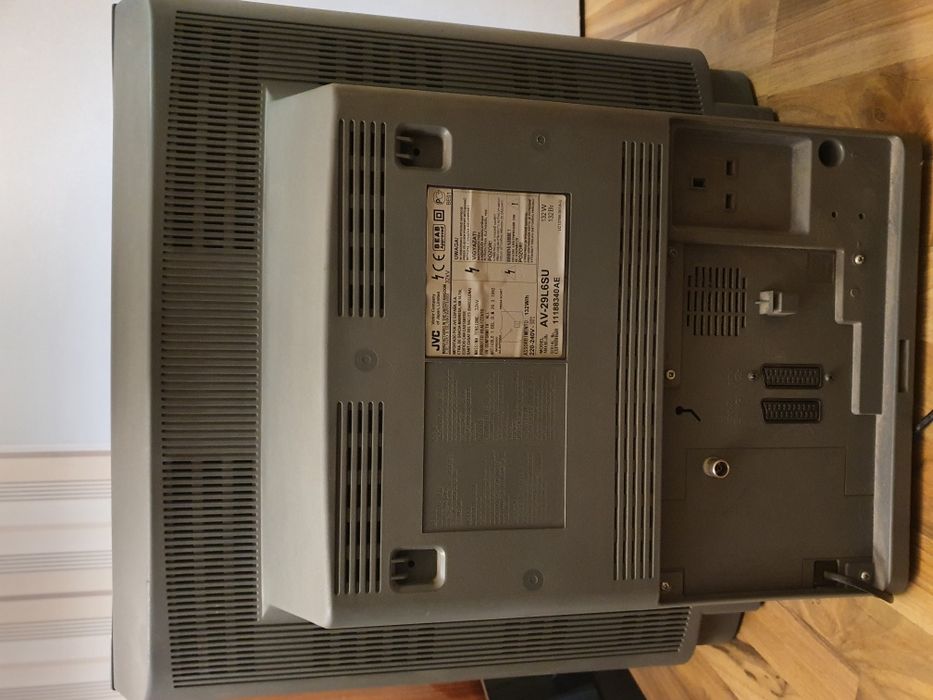 Телевизор JVC 29 инча