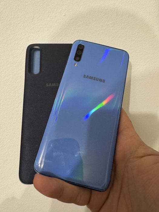 Samsung Galaxy A70