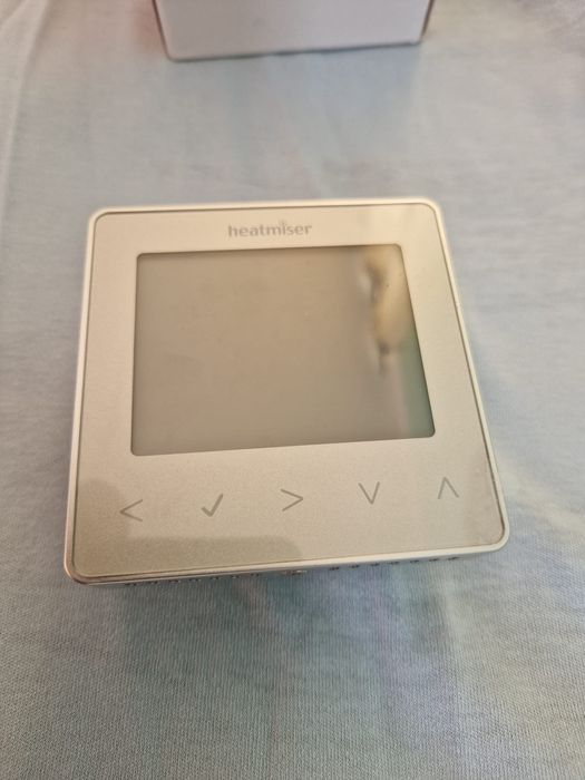 Termostat digital programabil