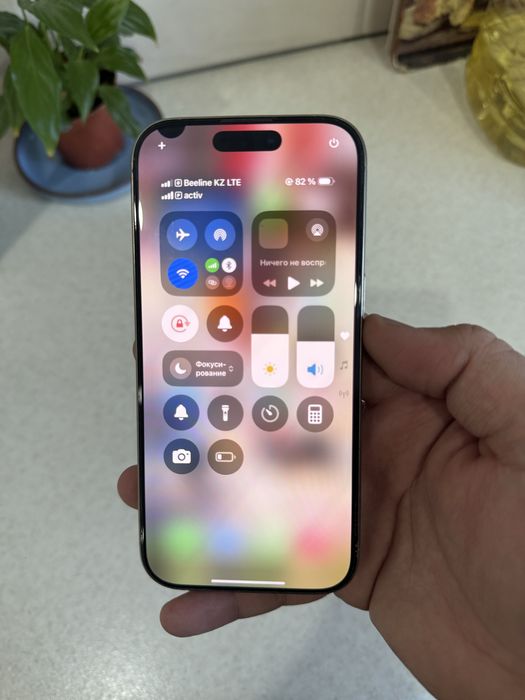 Продам iPhone 16 PRO (Айфон 16 PRO)