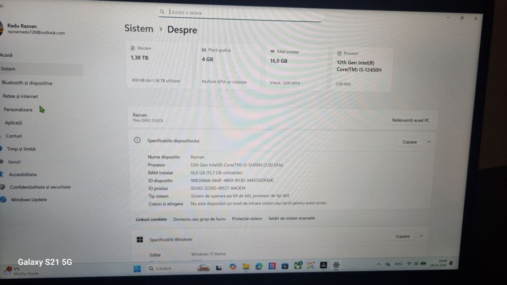 Laptop MSI Thin GF63 12UCX Gaming.