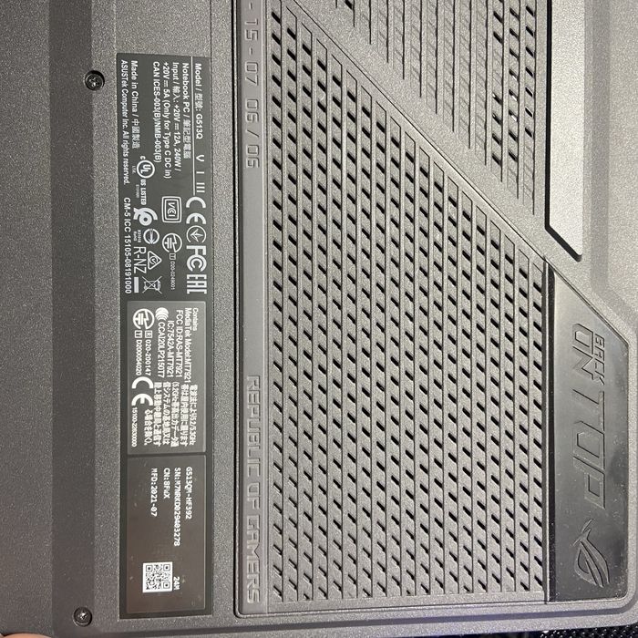 Продам ноутбук Asus rog strix g15