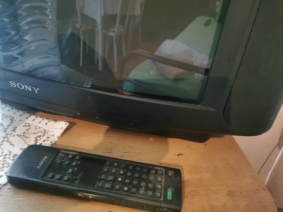 Телевизор, евентуално за Ремонт?