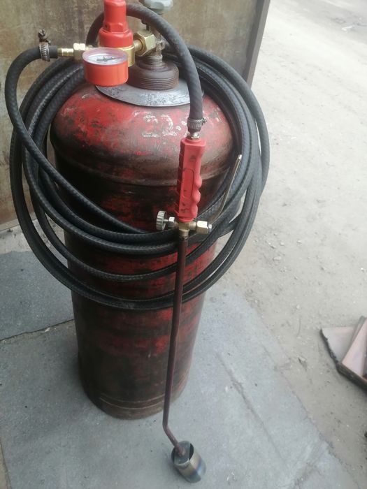 Продам газ баллон