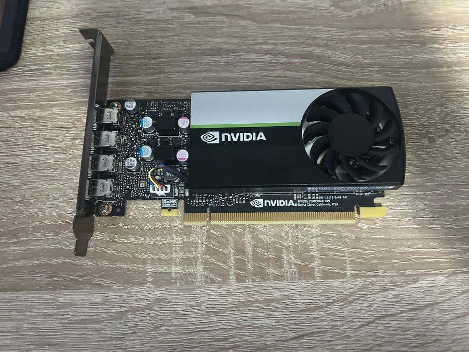 Placa video nvidia t1000 4gb noua