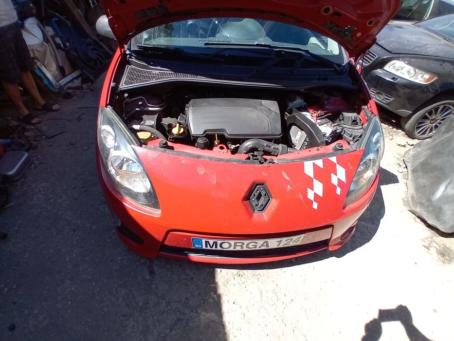 Renault Twingo на части