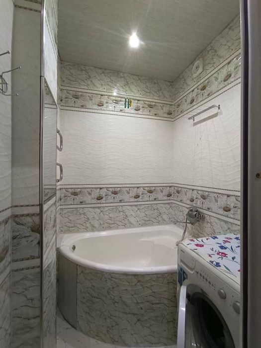 Сдается 1в2 комнатная квартира