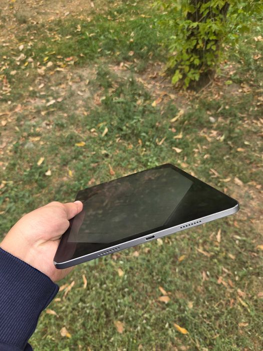 iPad pro m2 в отличном состоянии