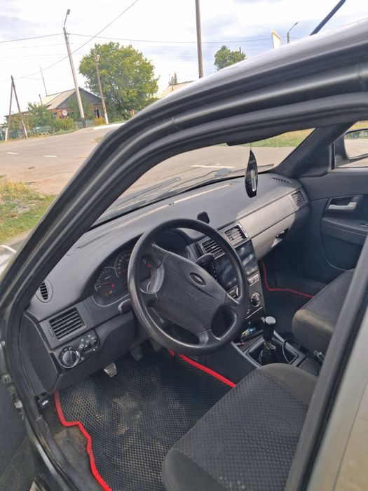 Продам приору 12 год
