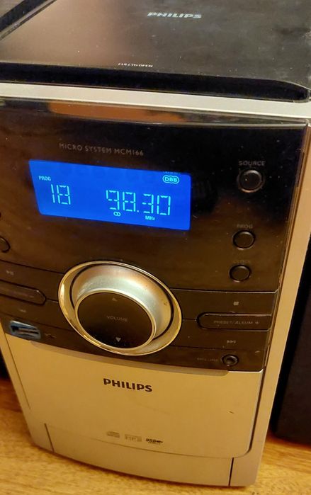 Мини музикална уредбата Phillips