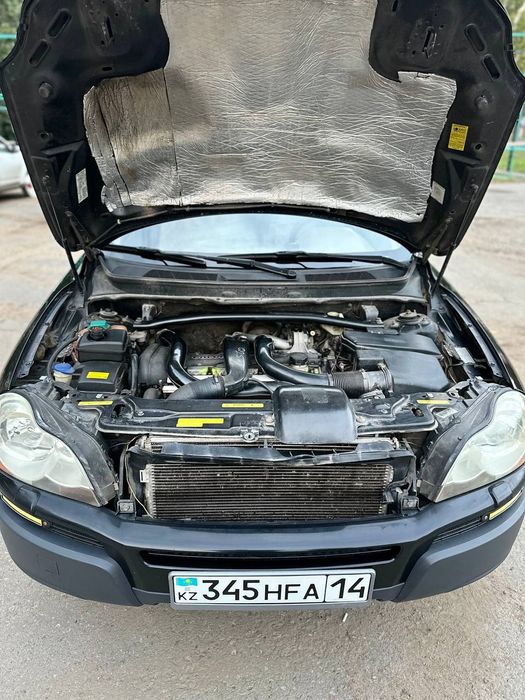 Продам Volvo xc90 2.9 T6 AWD 2004 год.