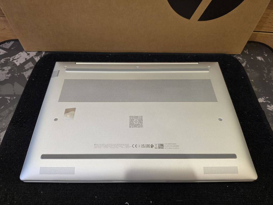 Нов! HP ProBook 4 G1iR 14 / Intel 5-120U / 24GB Ram / 256 SSD