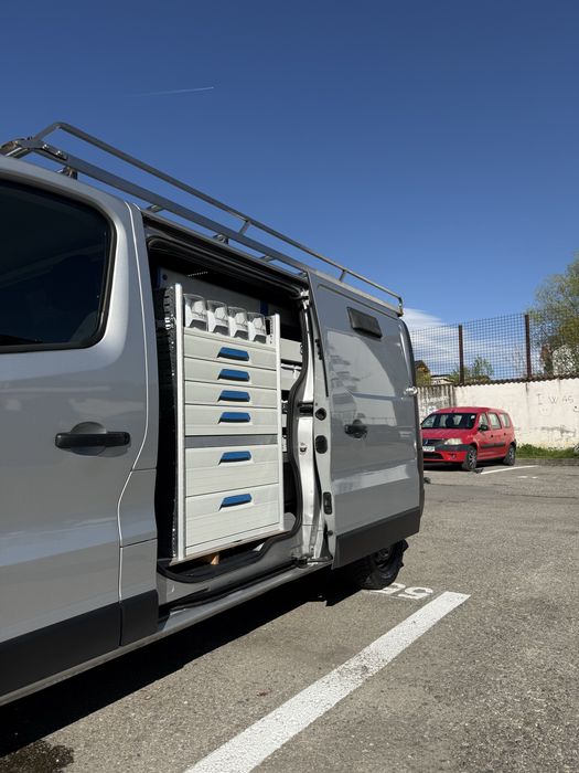 Opel Vivaro duba cu rafturi Sortimo