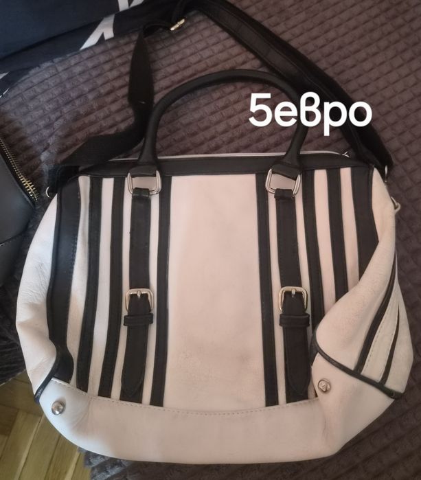 Продавам дамски чанти
