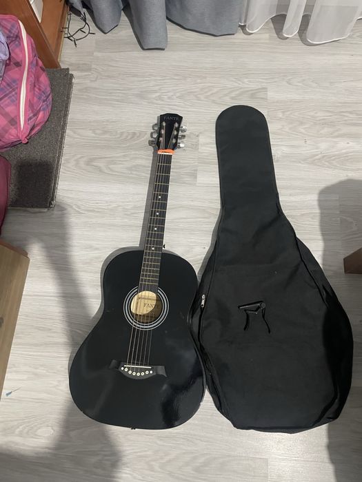 гитара акустическая