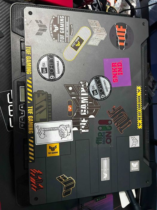 Laptop Gaming ASUS TUF F15 (FX506HC)