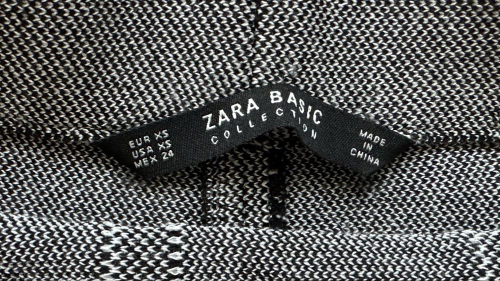Юбка Zara Basic Collection, размер XS — 5000 тг