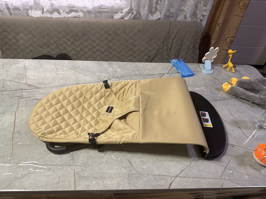 Шезлонг детский