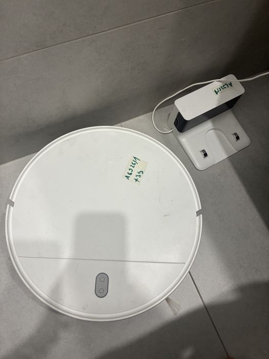На запчасти Робот пылесос xiaomi mi robot vacuum mop g1