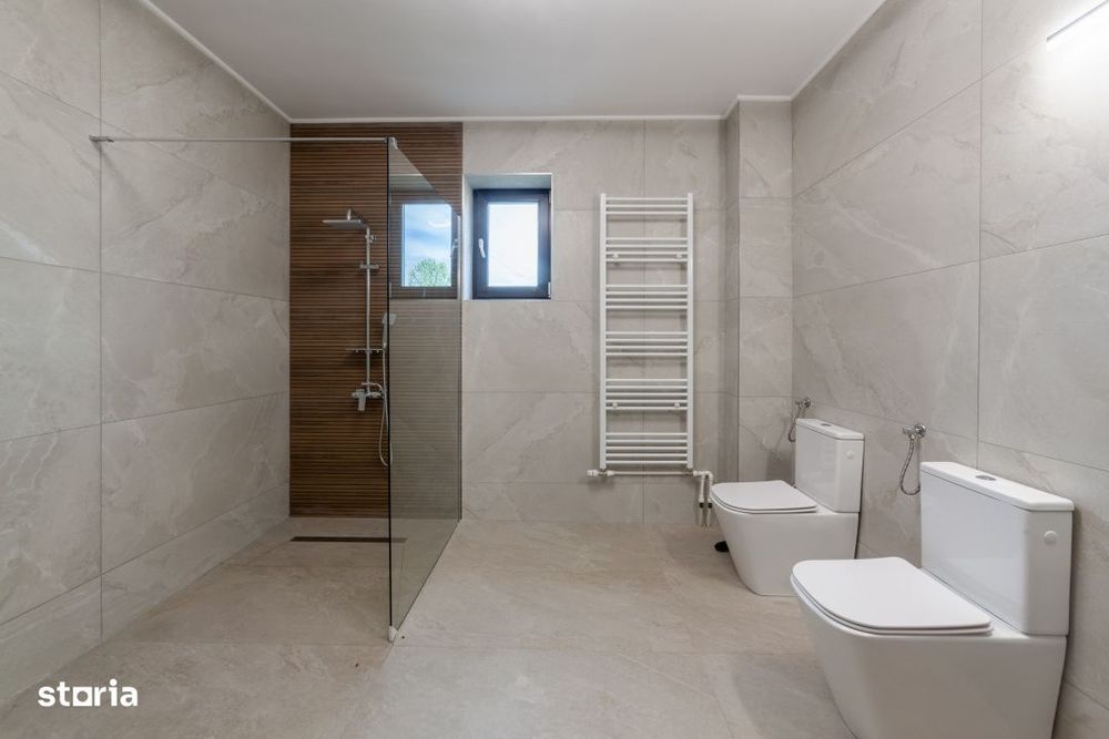 Casa spatioasa cu 8 camere - Pitesti - 0% Comision