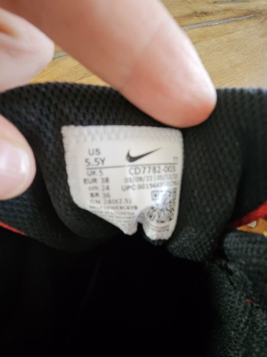 Оригинални кецове Nike н. 38 естествена кожа