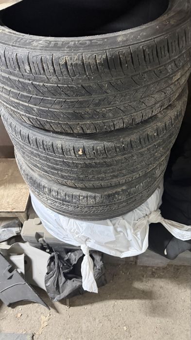 Продам шины 225/45/18