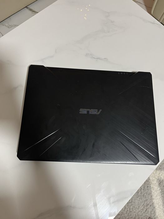 Laptop gaiming Asus