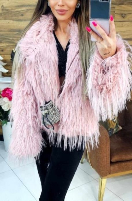 Дамско елегантно яке с естествен косъм