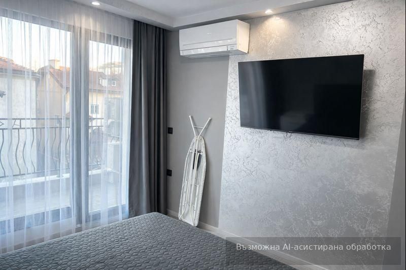 Дава се под наем Двустаен апартамент в Пловдив, Център - 75 кв.м за 648.21 € - Снимка #3