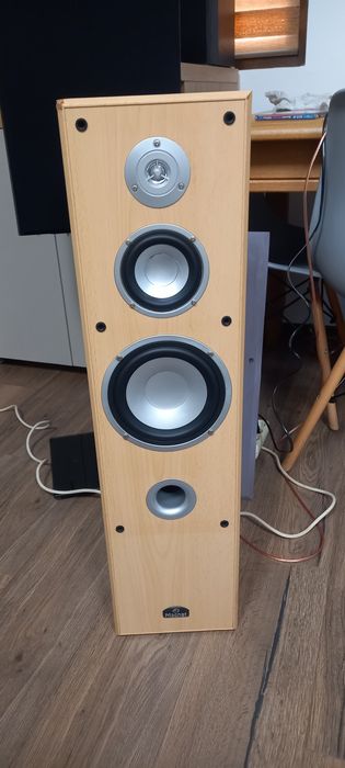 Boxe Jbl  Es Magnat