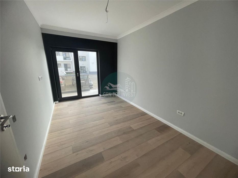 Apartament etajul 1 cu 2 camere cu balcon si parcare pe Doamna Stanca