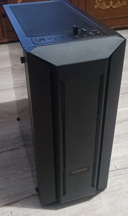 PC gaming i3 14100F/ RX 5700 8GB/ 16 Gb RAM ddr 4/ SSD M2 512GB