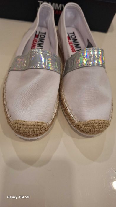 Еспадрили от колекция Tommy Hilfiger. Размер 36.