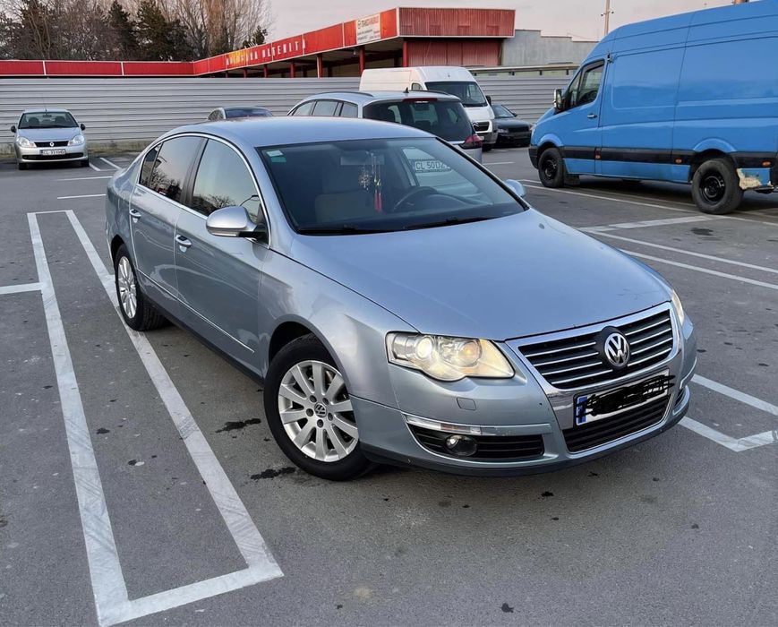 Inchirieri autoturosme de la 60/zi