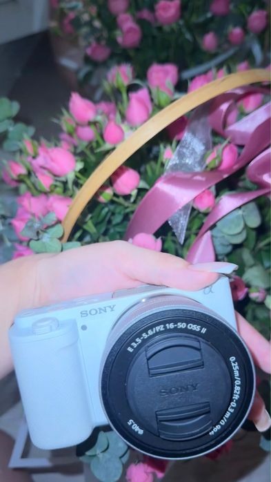 Sony ZV-E10 KIT white