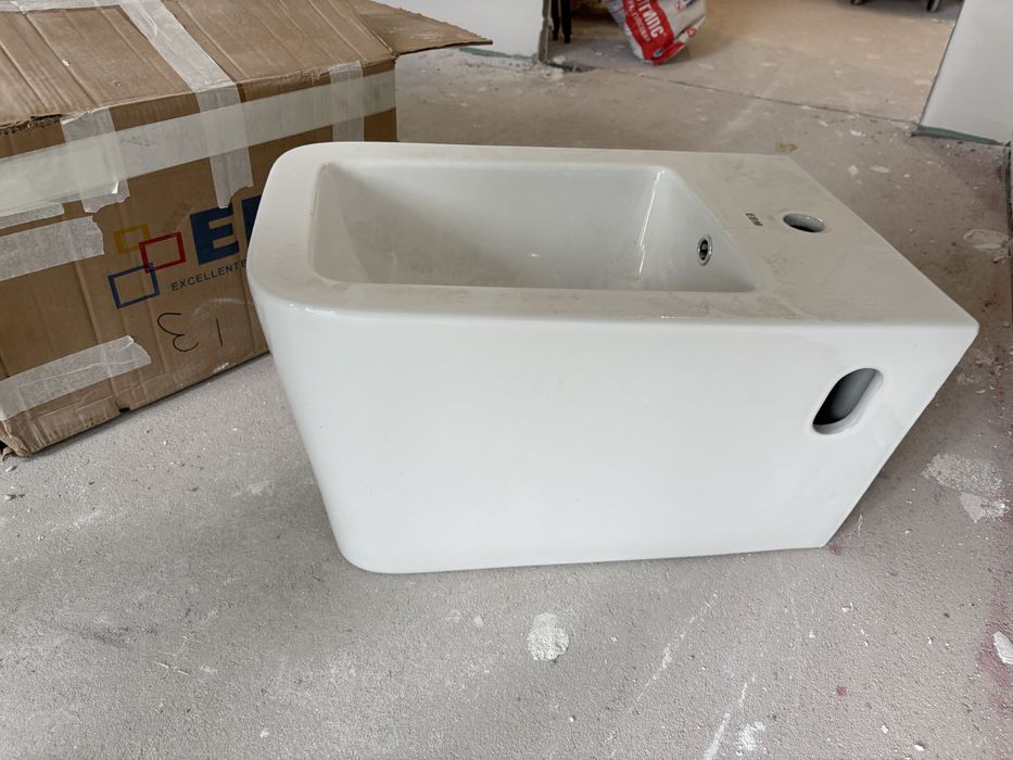 Продам новый биде