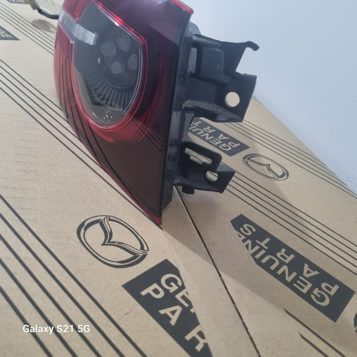 Stop stanga dreapta pe aripa mazda 3 BP SEDAN 2019-2025 full led BCJH-