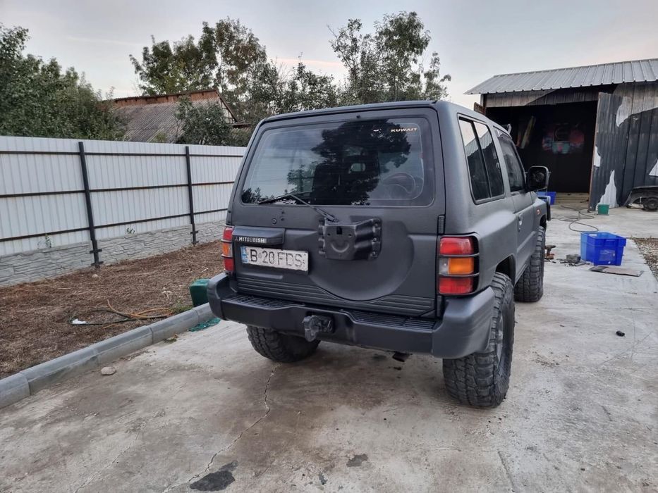 Pajero 3.0 v6  cutie manuala